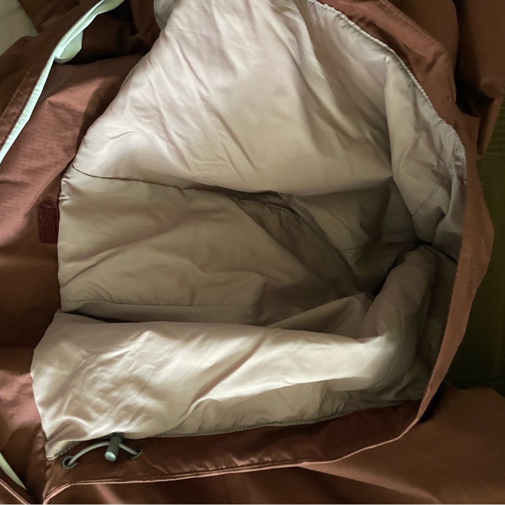 Women’s REI jacket - Picture 4 of 6